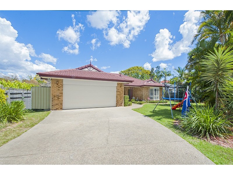 12 Creekview Street, Helensvale QLD 4212