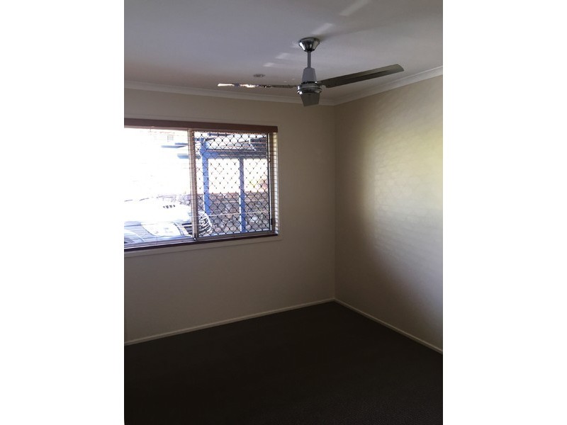 25 Guthrie Parade, Carrara QLD 4211