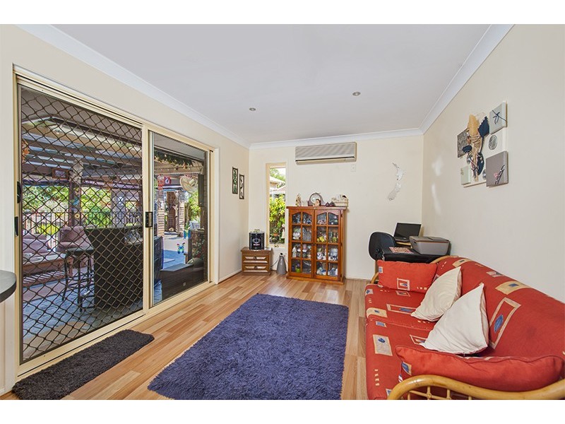 28 Sandalwood Terrace, Nerang QLD 4211