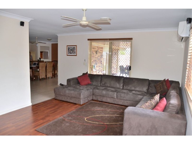 37 Howland Circuit, Pacific Pines QLD 4211