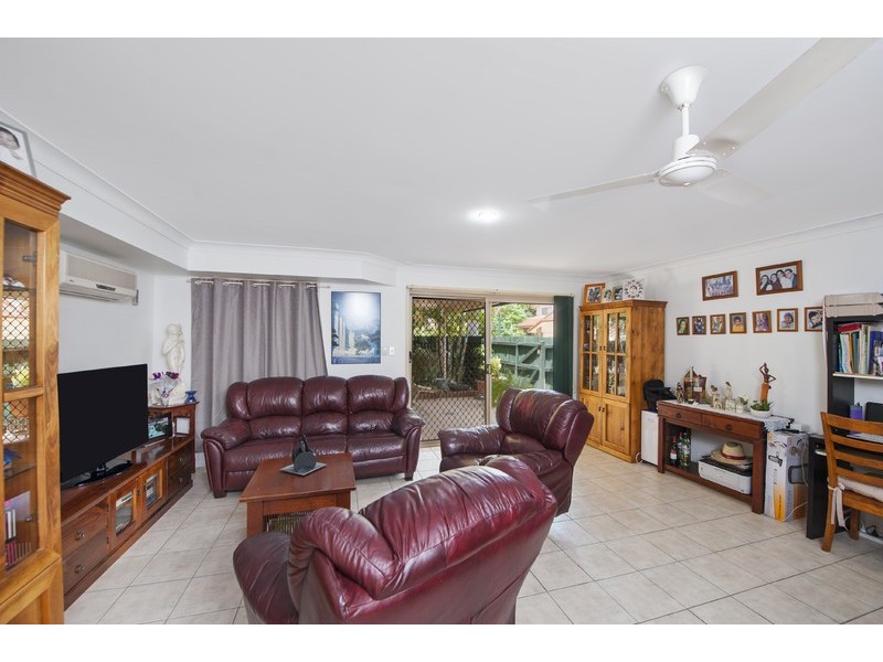 50/272 Oxley Dve, Coombabah QLD 4216