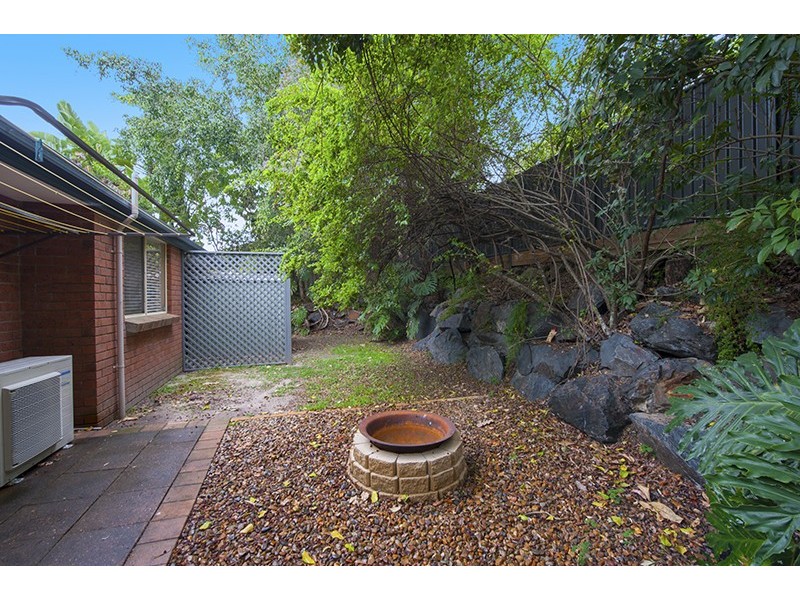 17 Sue Court, Highland Park QLD 4211