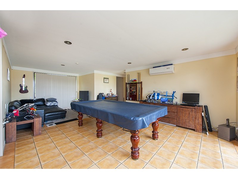 38 Uplands Court, Tallai QLD 4213