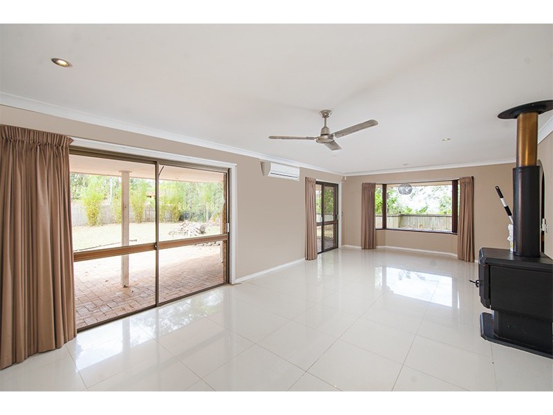 26 Arunta Drive, Mount Nathan QLD 4211