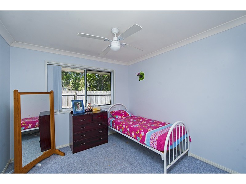 8 Bluefen Crt, Upper Coomera QLD 4209
