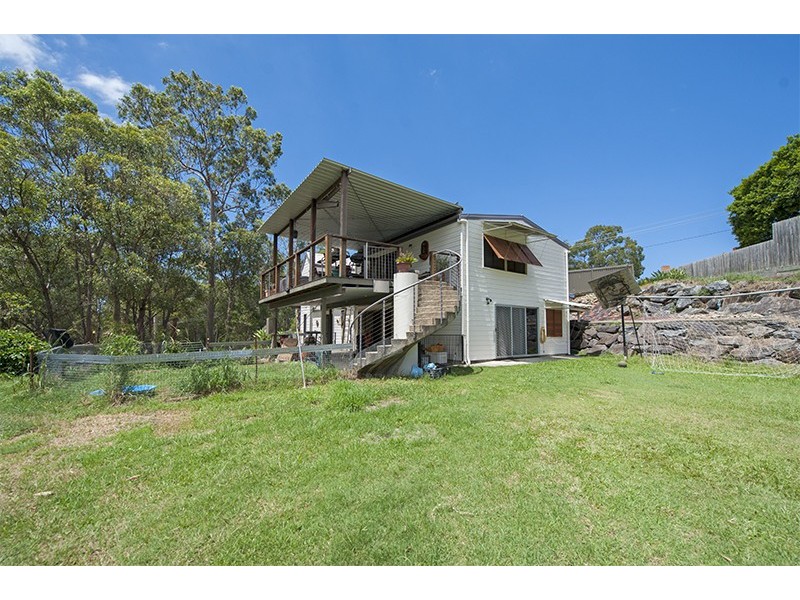 16 Narrabri Court, Gaven QLD 4211