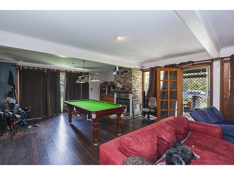 16 Narrabri Court, Gaven QLD 4211