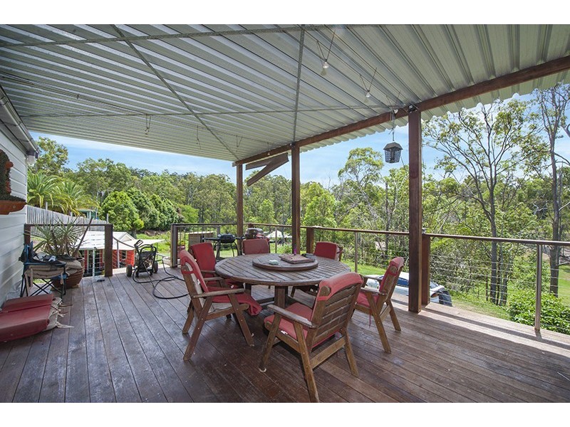 16 Narrabri Court, Gaven QLD 4211