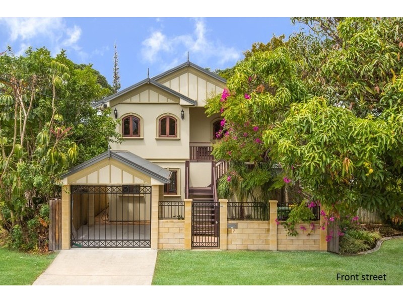 1/27 William Street, Southport QLD 4215