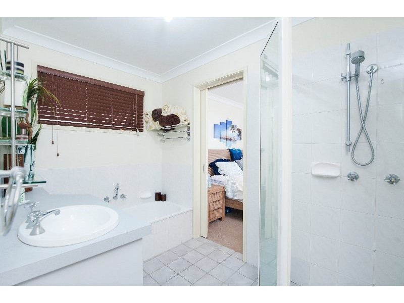 16 McDivitt Court, Worongary QLD 4213