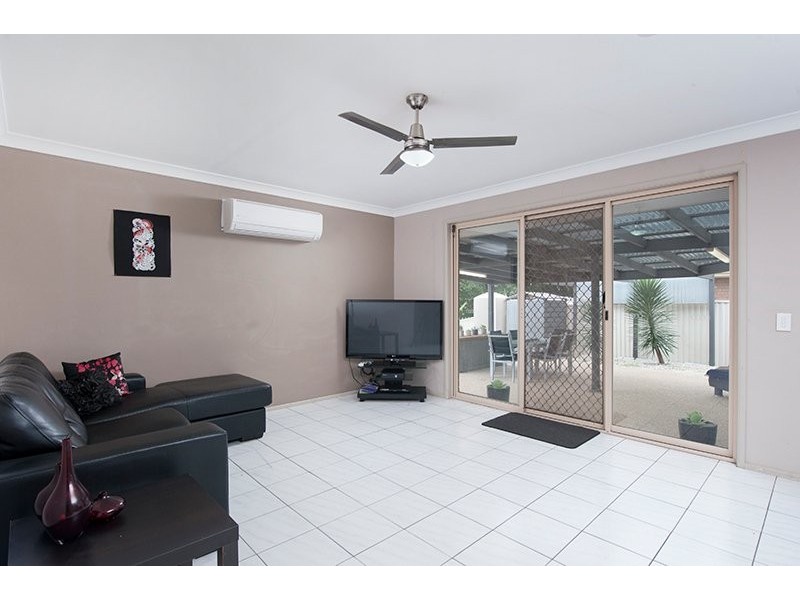 17 Paul Court, Carrara QLD 4211