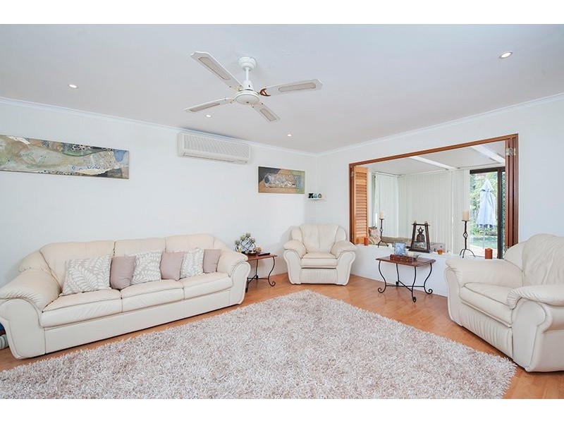 10 Sacha Place, Carrara QLD 4211