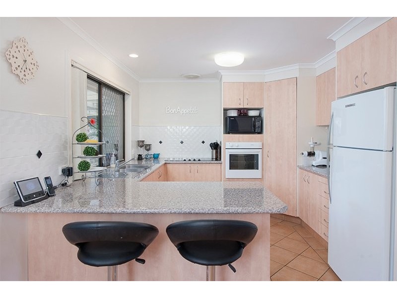 10 Sacha Place, Carrara QLD 4211