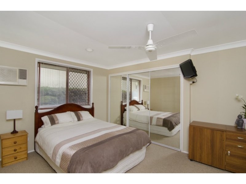 3 Haddon Court, Carrara QLD 4211