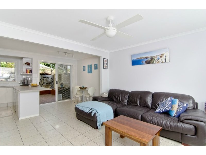 3/8 Gooding Drive, Merrimac QLD 4226