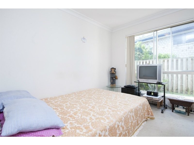 17 Fanning Crt, Pacific Pines QLD 4211