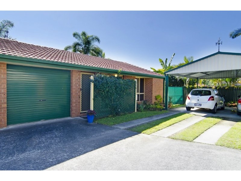 2/2 Galloway Drive, Ashmore QLD 4214