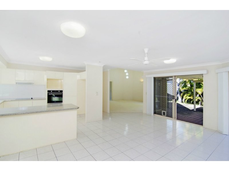 28 Medika street, Runaway Bay QLD 4216