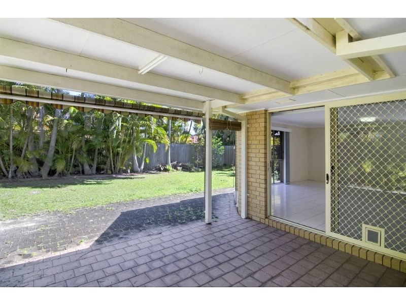 28 Medika street, Runaway Bay QLD 4216