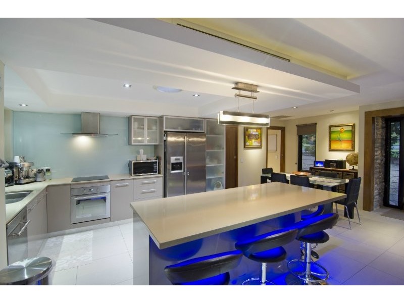 13 Ainsley Avenue, Ashmore QLD 4214