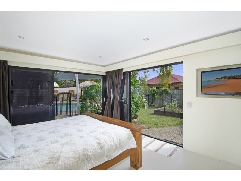 13 Ainsley Avenue, Ashmore QLD 4214