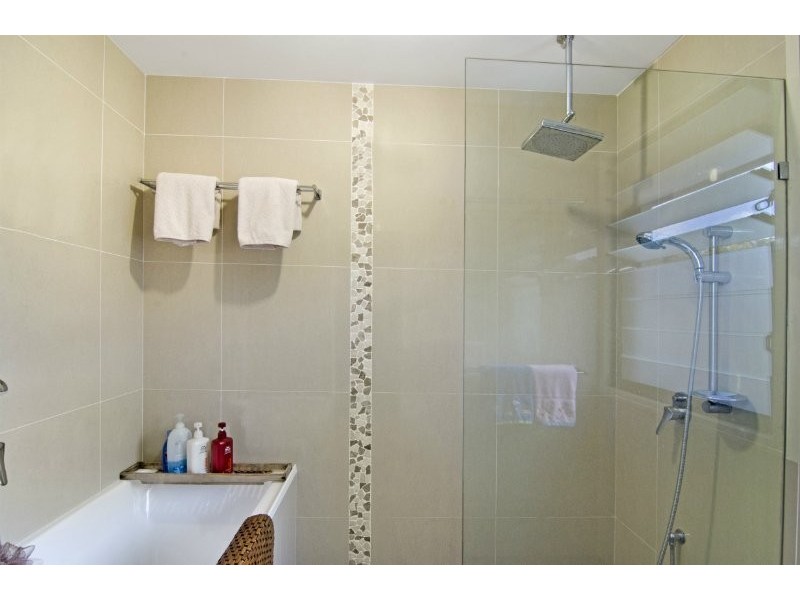 13 Ainsley Avenue, Ashmore QLD 4214