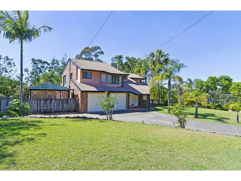 1 Crocus Way, Gaven QLD 4211