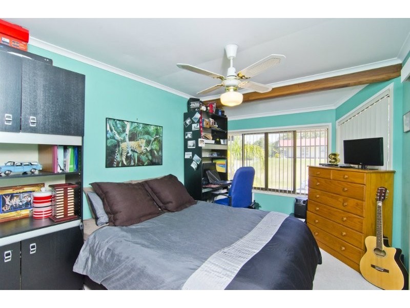 1 Crocus Way, Gaven QLD 4211