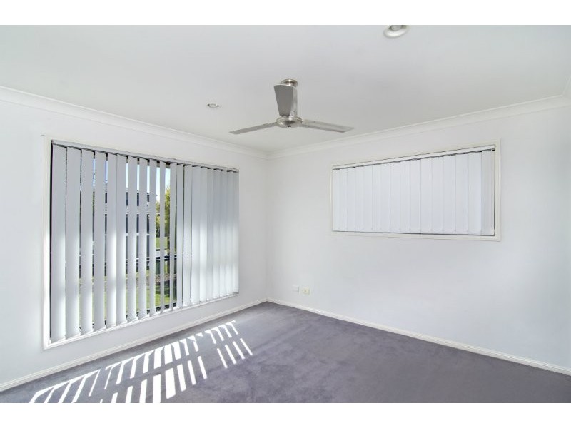 40 Blossom Street, Pimpama QLD 4209