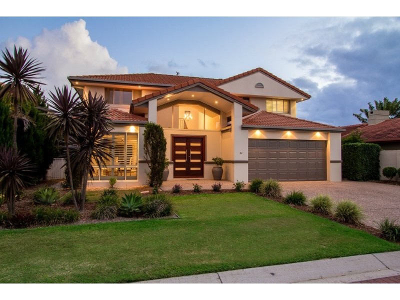24 Meadowview Drive, Carrara QLD 4211