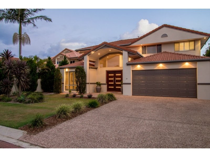 24 Meadowview Drive, Carrara QLD 4211