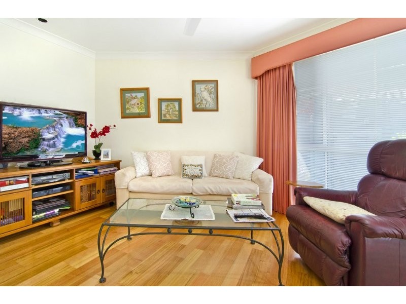 4 Putter Place, Arundel QLD 4214