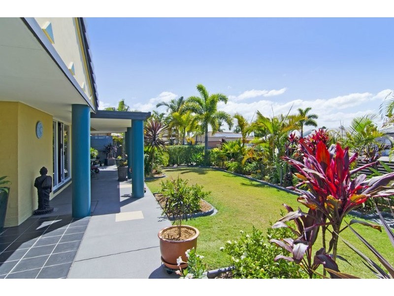 4 Putter Place, Arundel QLD 4214