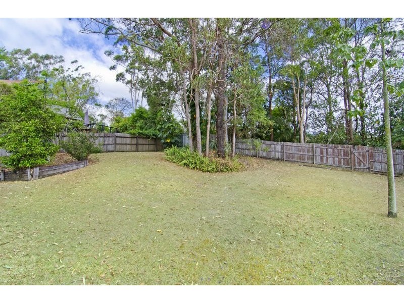 20 Minugh Court, Carrara QLD 4211