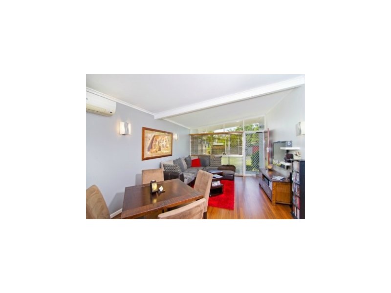 16 Stoke Lane, Labrador QLD 4215