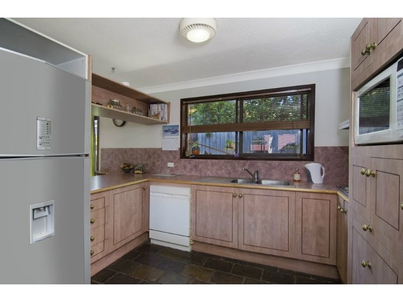 9 Kerrabee St, Nerang QLD 4211