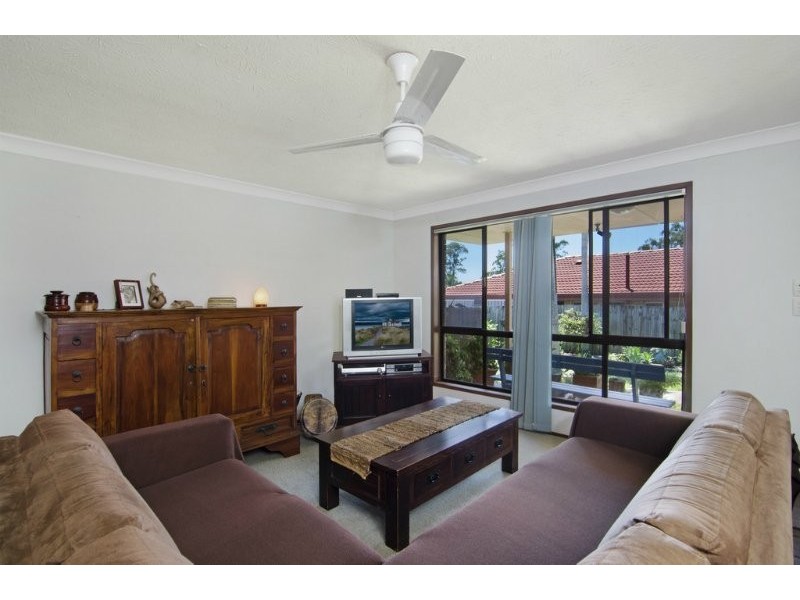 9 Kerrabee St, Nerang QLD 4211