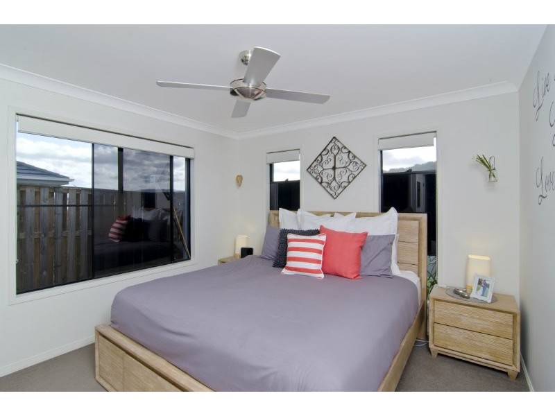 54 Wildflower Circuit, Upper Coomera QLD 4209