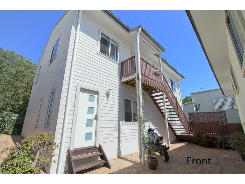 28 Harley street, Labrador QLD 4215