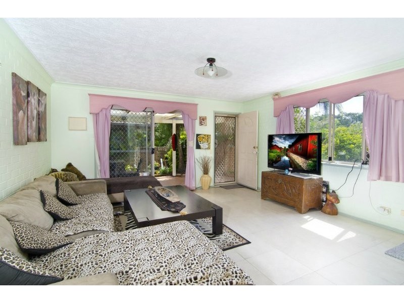1/2 Snowgum Court, Burleigh Waters QLD 4220