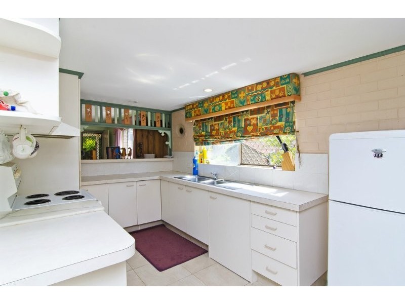1/2 Snowgum Court, Burleigh Waters QLD 4220