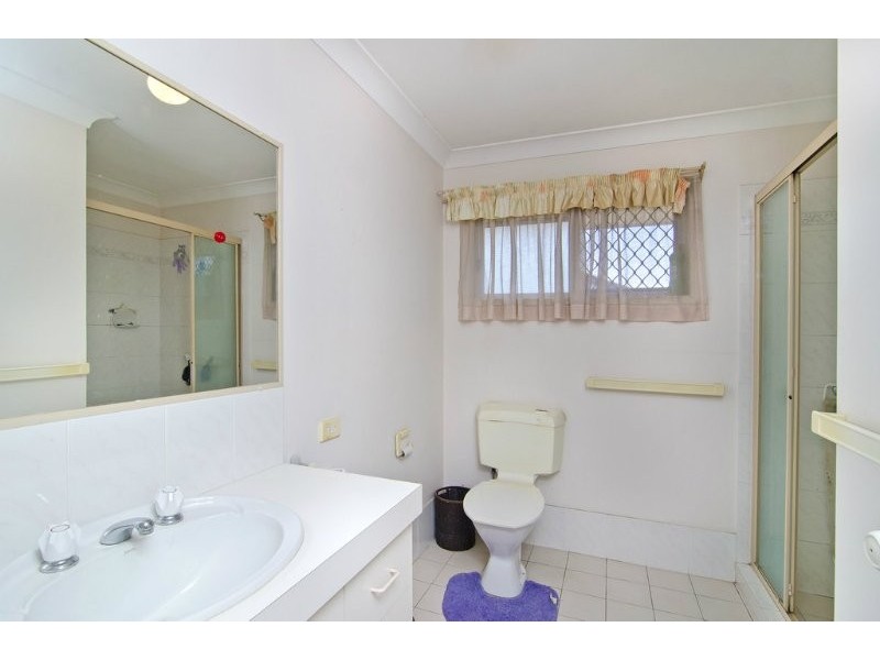 1/2 Snowgum Court, Burleigh Waters QLD 4220