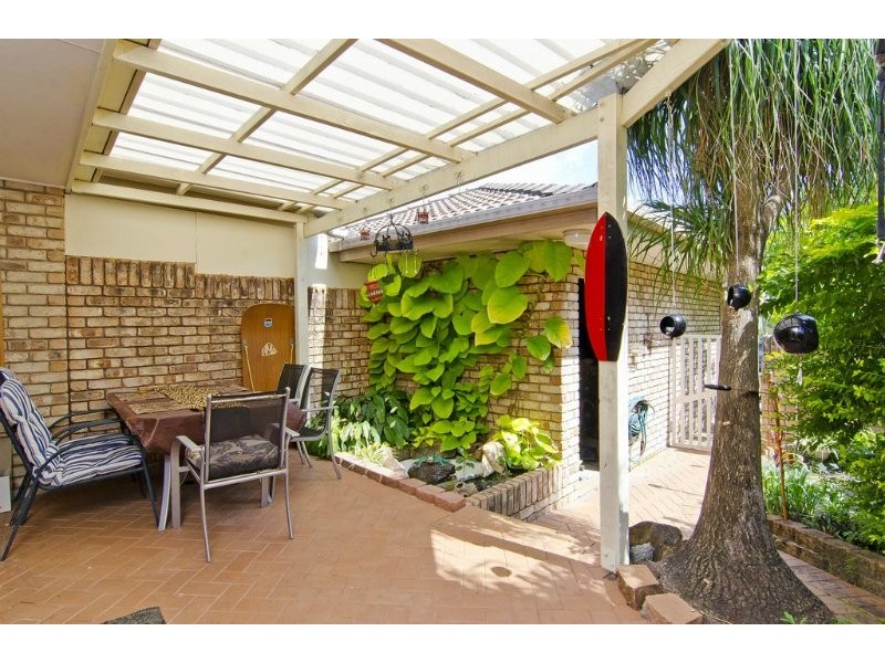 1/2 Snowgum Court, Burleigh Waters QLD 4220