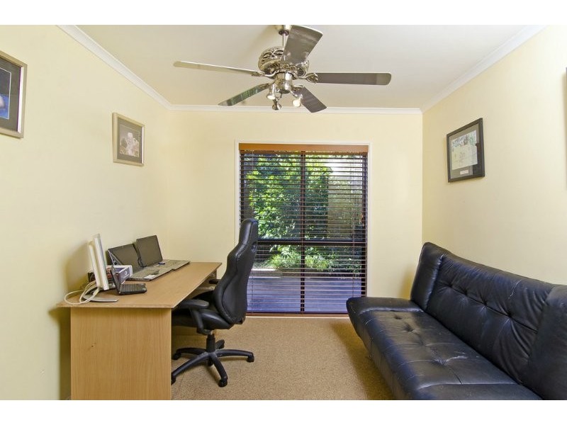 32 Hastings Cres, Carrara QLD 4211