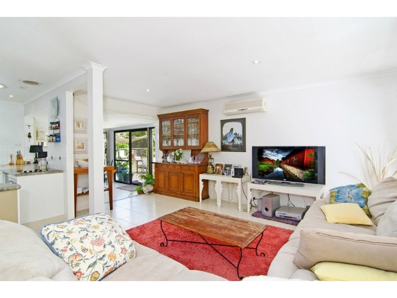 12 Bajada Place, Carrara QLD 4211