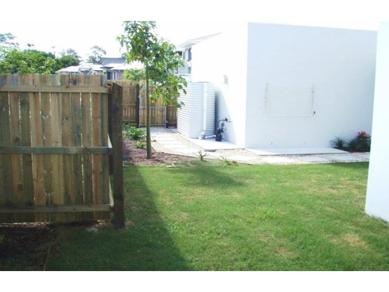 8/1 Christopher Street, Pimpama QLD 4209