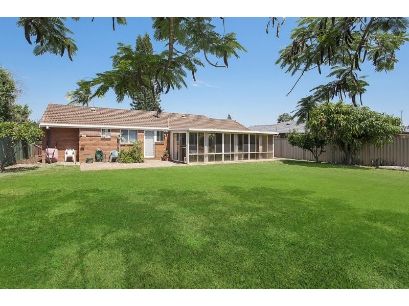 3 Wendoree Way, Coombabah QLD 4216
