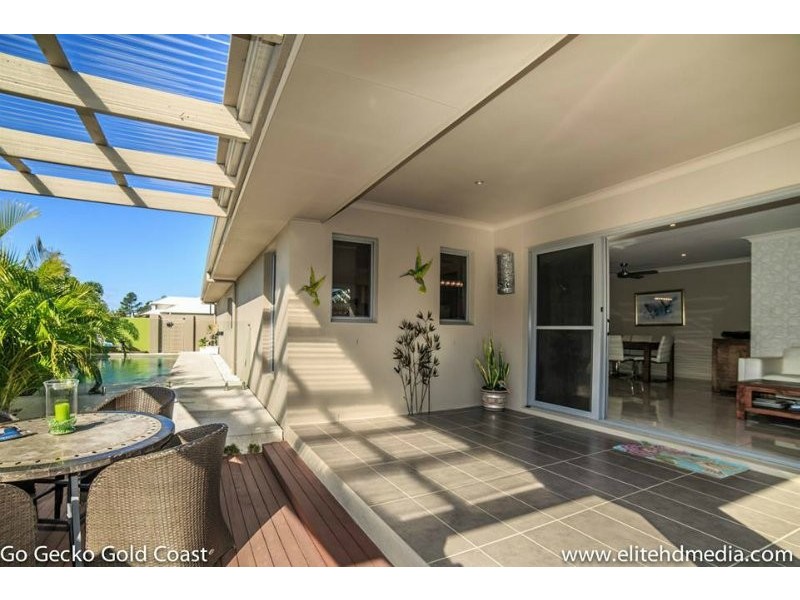 28 Iridium Drive, Hope Island QLD 4212