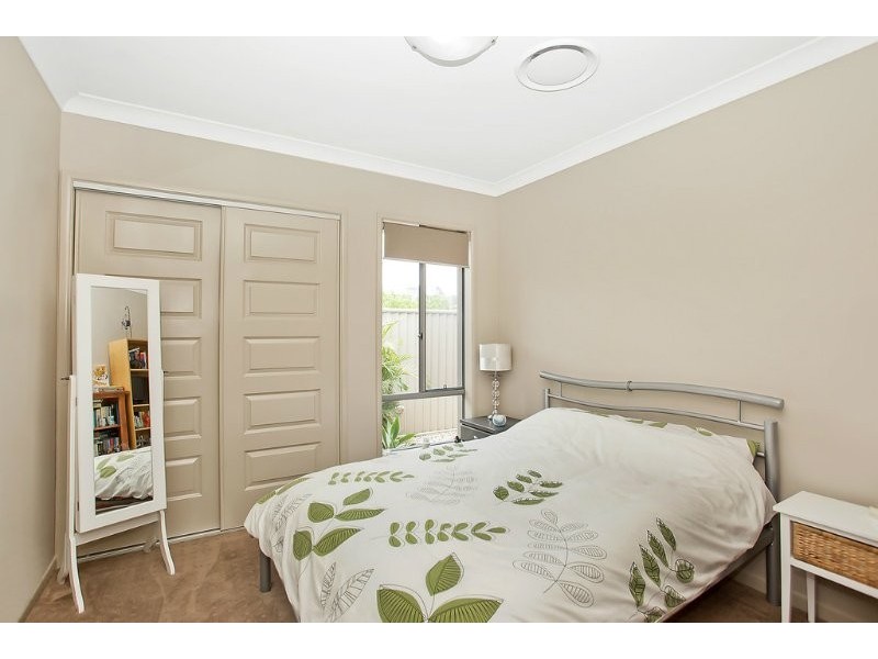 28 Iridium Drive, Hope Island QLD 4212