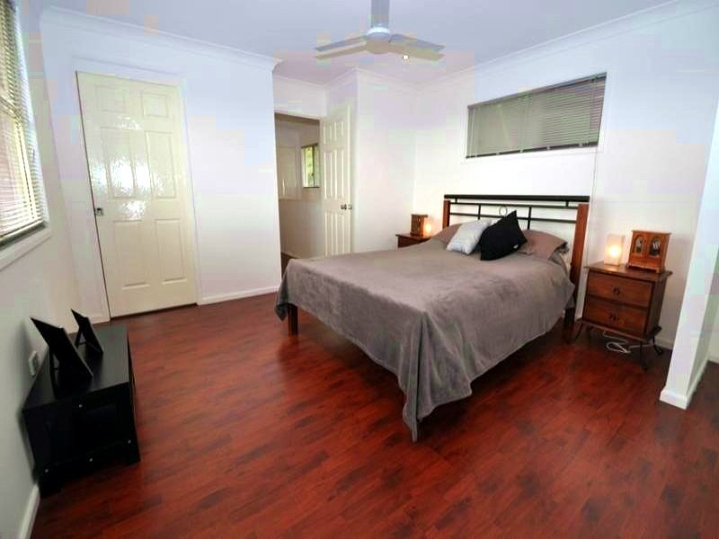 34 Paddington Drive, Carrara QLD 4211